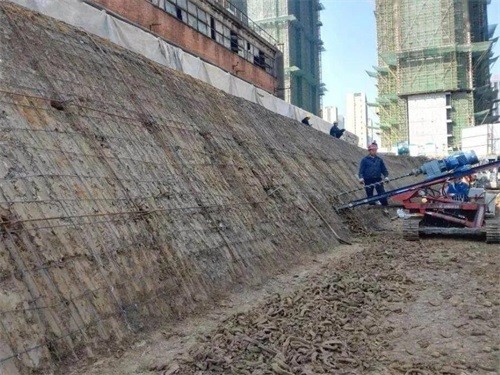 太白建筑边坡支护